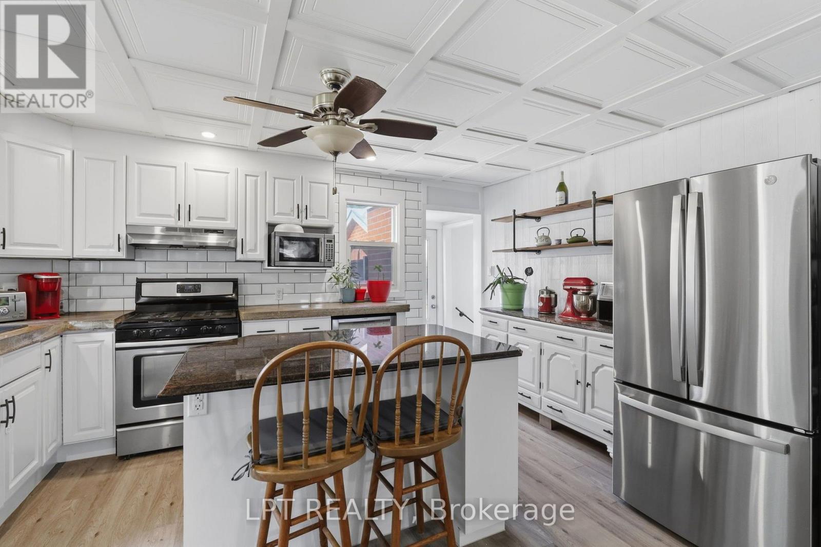 228 Highbury Avenue N, London East, Ontario  N5Z 2W7 - Photo 5 - X13708936