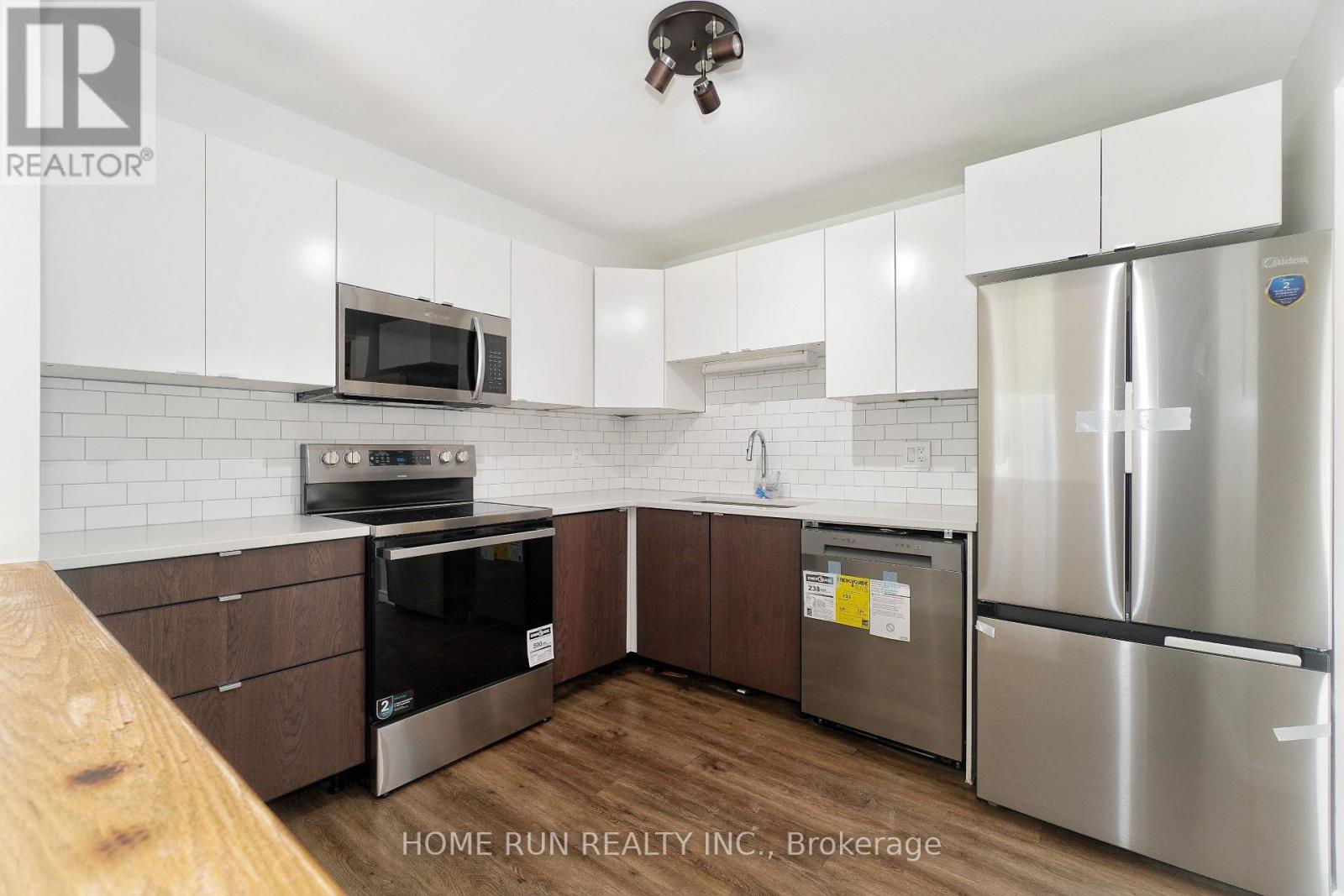 A - 28 Castlebrook Lane, Ottawa, Ontario  K2G 5G5 - Photo 15 - X13708934