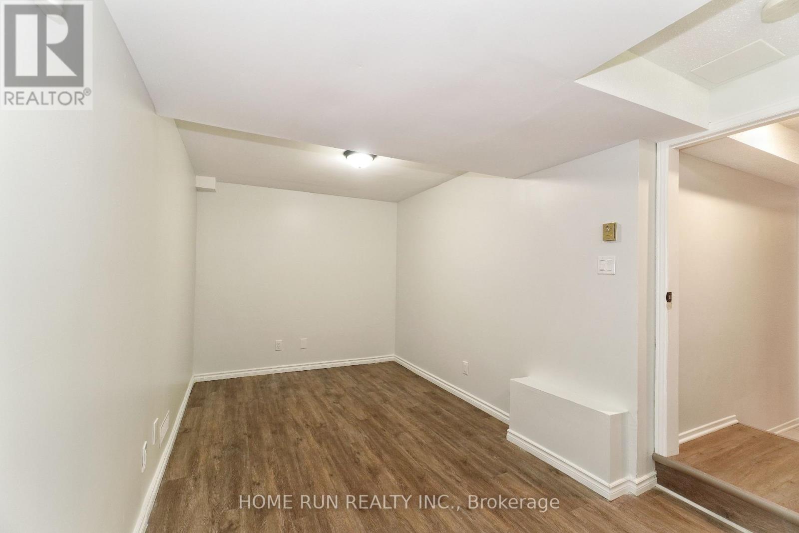 A - 28 Castlebrook Lane, Ottawa, Ontario  K2G 5G5 - Photo 33 - X13708934