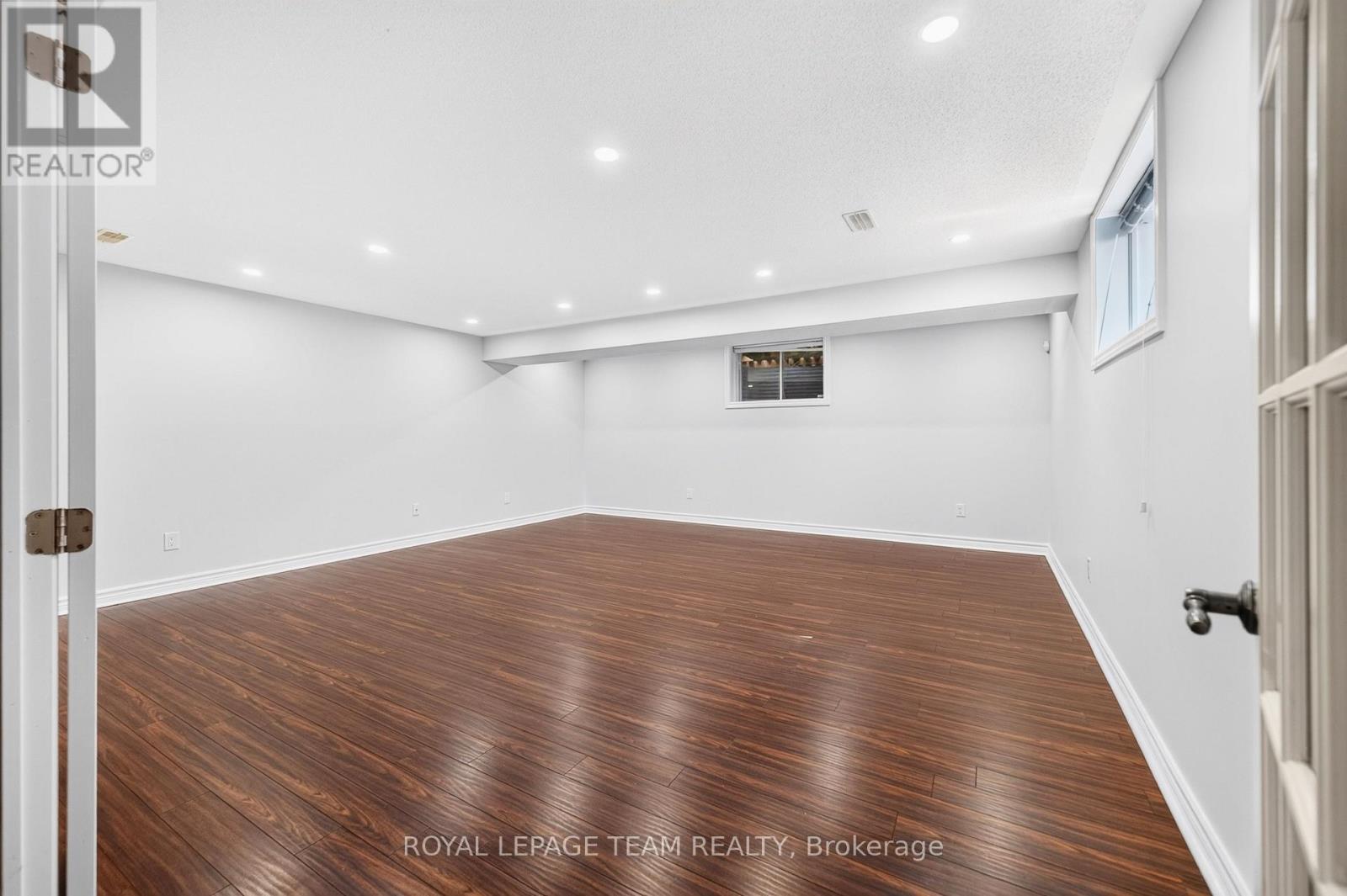 686 White Alder Avenue, Ottawa, Ontario  K1T 0E8 - Photo 38 - X13708948