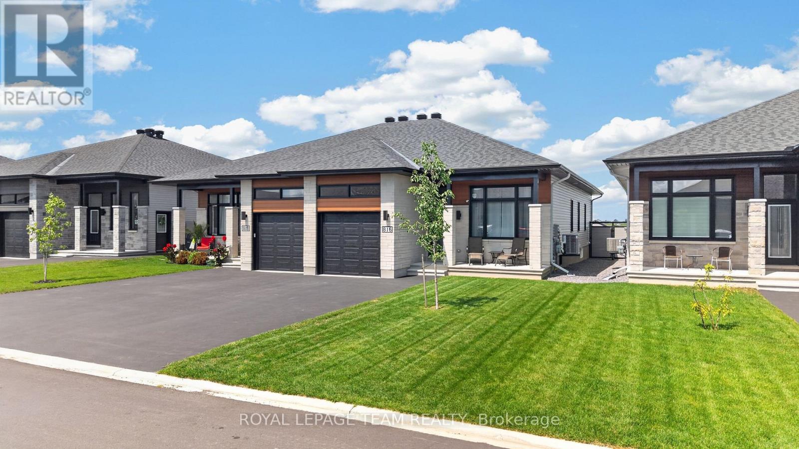 816 NAMUR STREET, Russell, Ontario