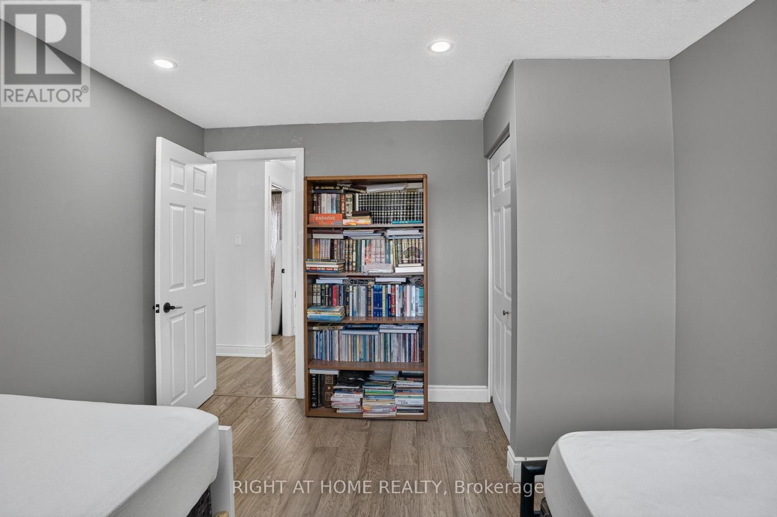 1385 Chartrand Avenue, Ottawa, Ontario  K1E 1H9 - Photo 19 - X13708954