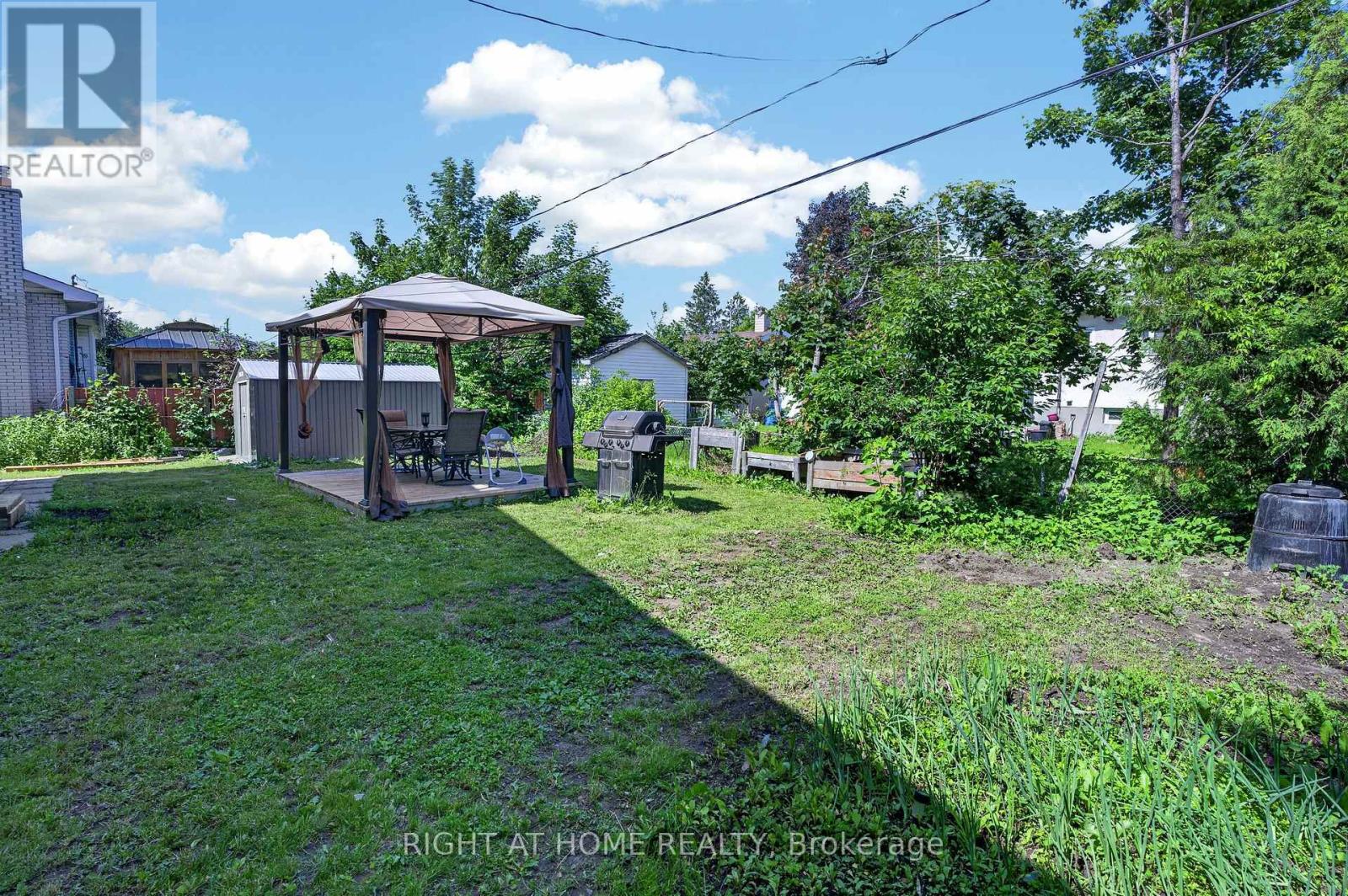 1385 Chartrand Avenue, Ottawa, Ontario  K1E 1H9 - Photo 34 - X13708954