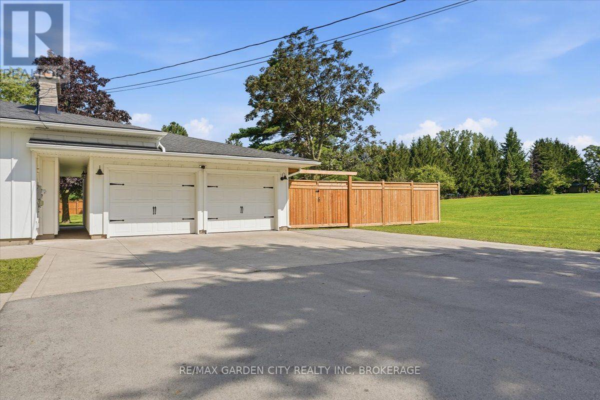 1581 Rice Road, Pelham, Ontario  L0S 1E6 - Photo 4 - X13708944