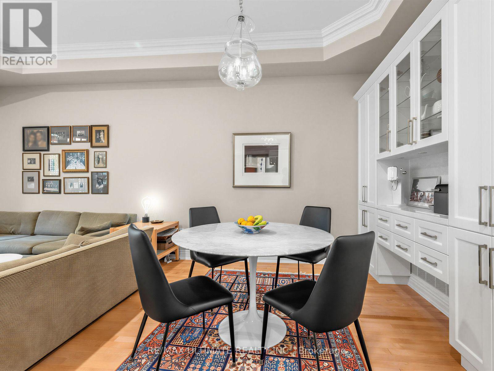 378 Melrose Avenue, Toronto, Ontario  M5M 1Z7 - Photo 9 - C13708942