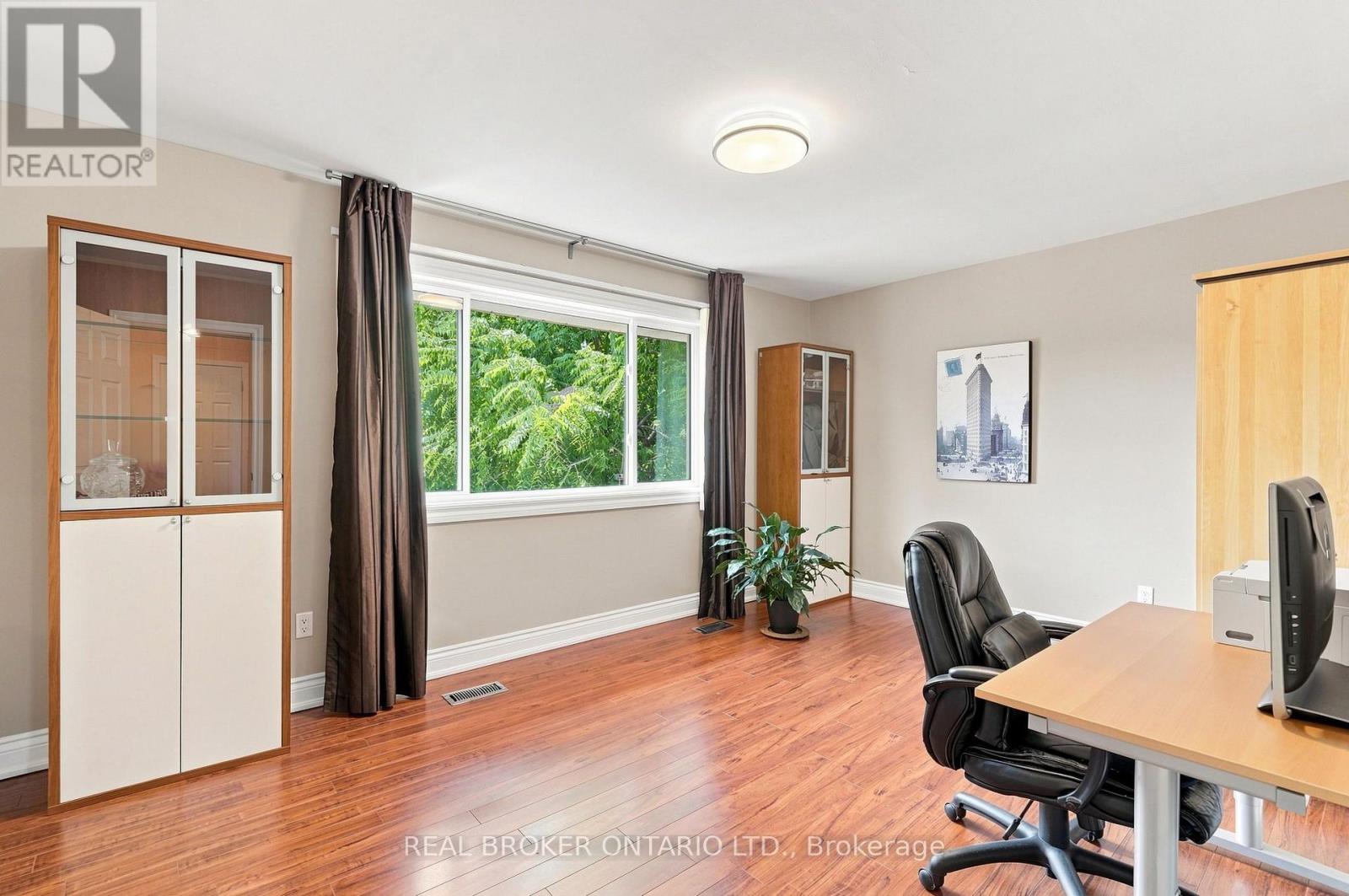 169 Kennard Avenue, Toronto, Ontario  M3H 4M8 - Photo 16 - C13708946
