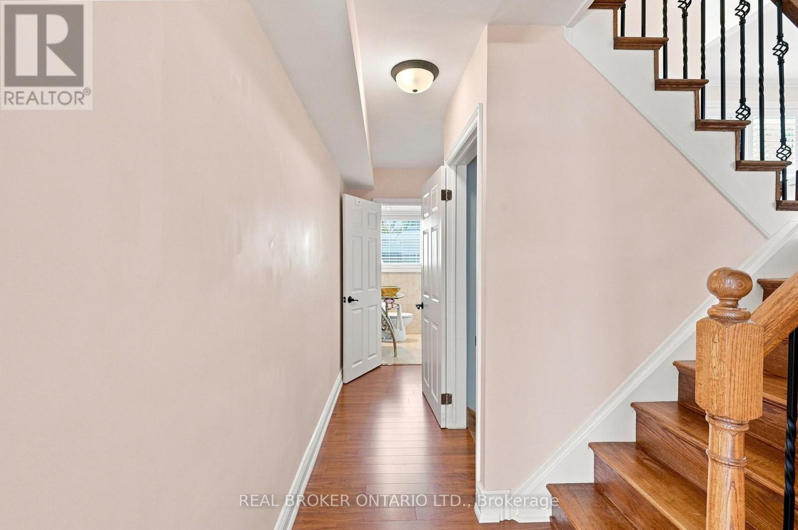 169 Kennard Avenue, Toronto, Ontario  M3H 4M8 - Photo 20 - C13708946