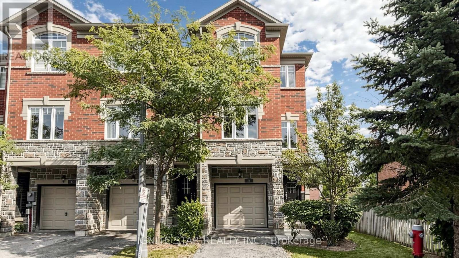 21 - 2600 Glengarry Road, Mississauga, Ontario  L5C 0A2 - Photo 2 - W13708960