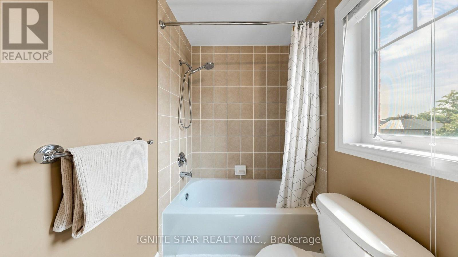 21 - 2600 Glengarry Road, Mississauga, Ontario  L5C 0A2 - Photo 33 - W13708960