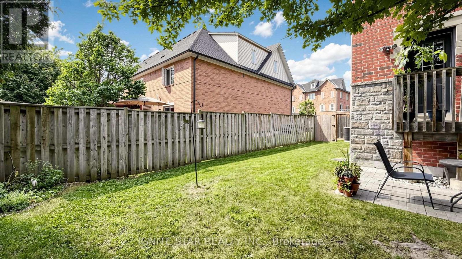 21 - 2600 Glengarry Road, Mississauga, Ontario  L5C 0A2 - Photo 38 - W13708960