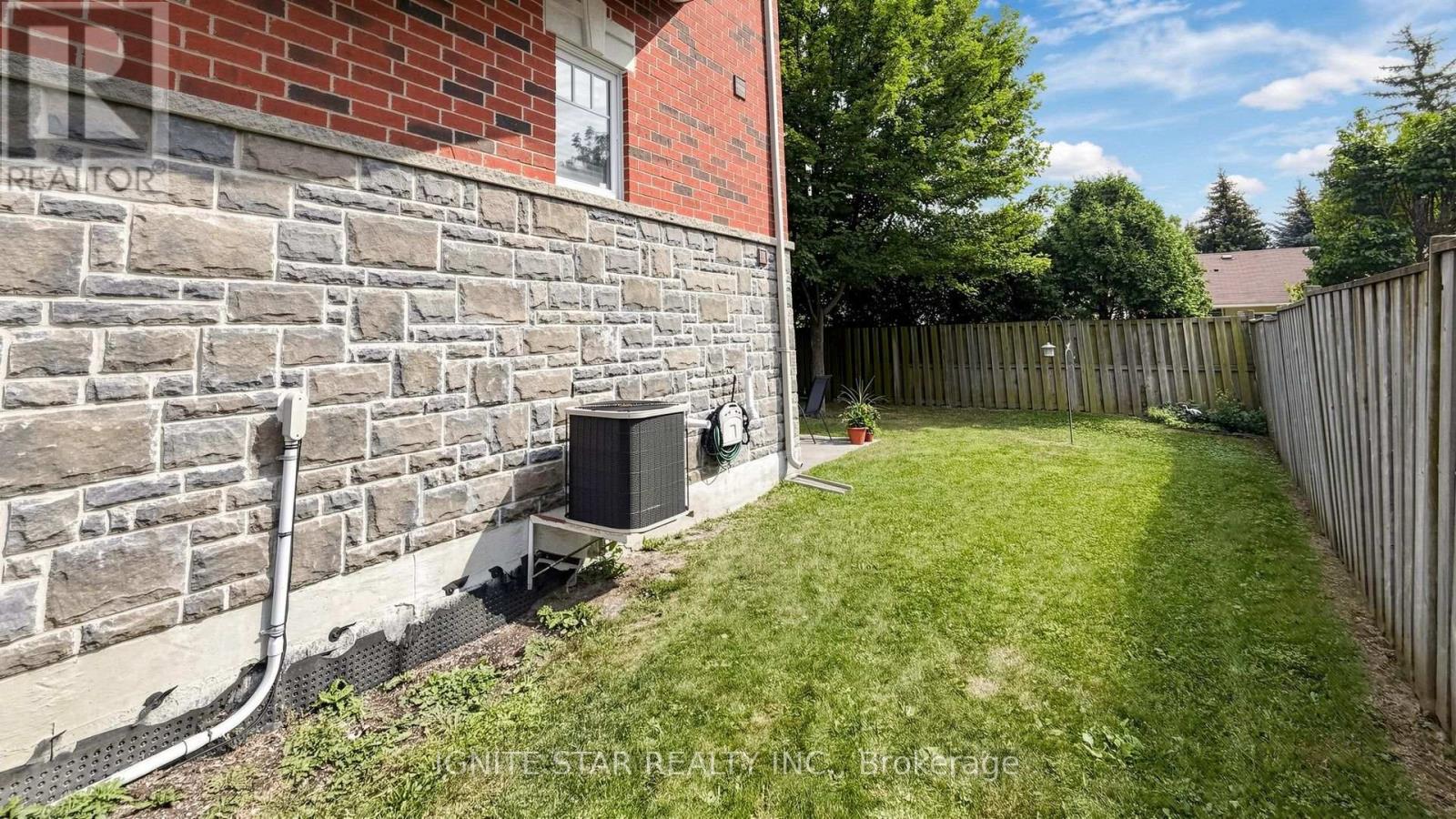 21 - 2600 Glengarry Road, Mississauga, Ontario  L5C 0A2 - Photo 39 - W13708960