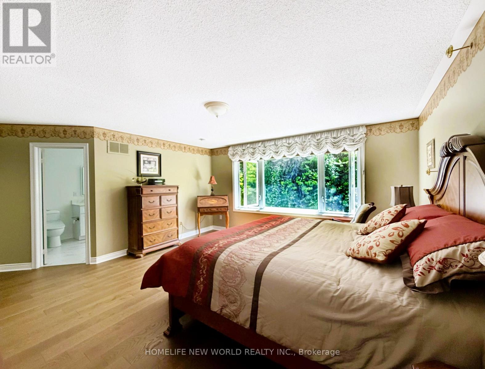 2326 Yorktown Circle, Mississauga, Ontario  L5M 5Y2 - Photo 20 - W13708964