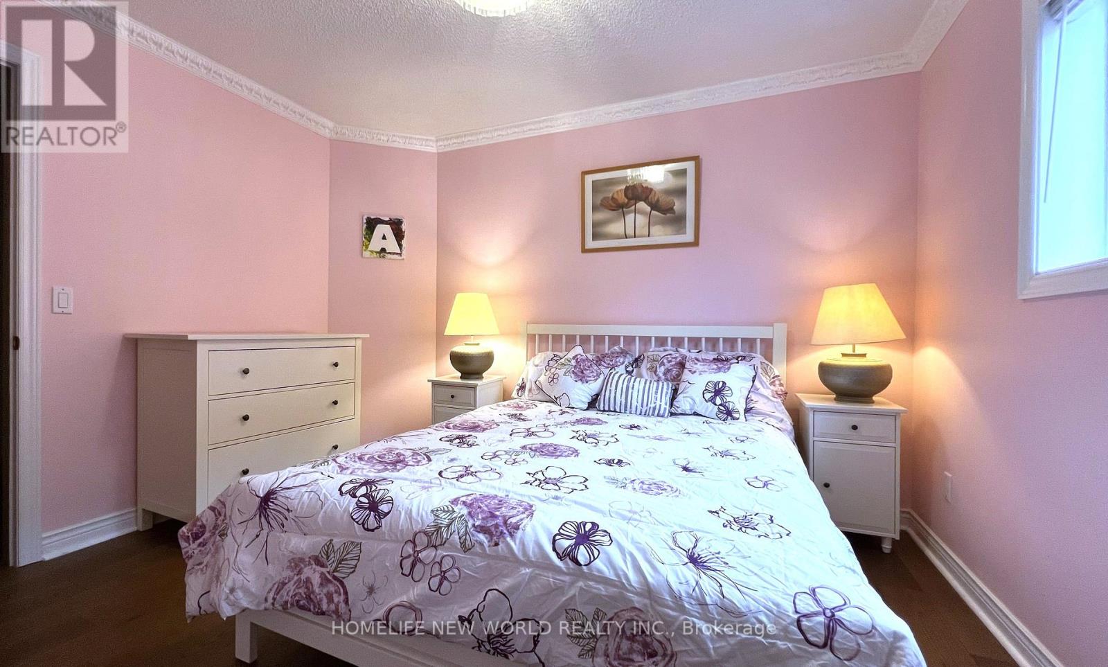 2326 Yorktown Circle, Mississauga, Ontario  L5M 5Y2 - Photo 24 - W13708964