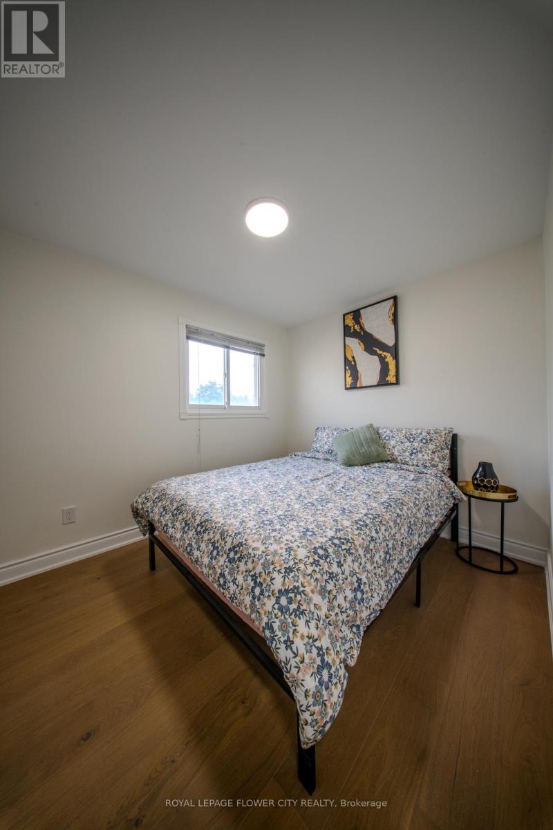 6 Crenshaw Crescent, Brampton, Ontario  L6Z 1W9 - Photo 21 - W13708988