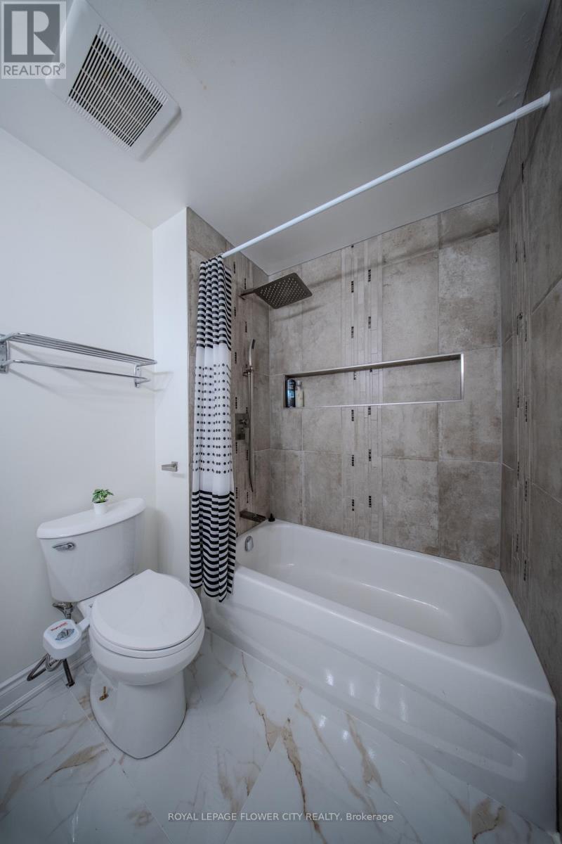 6 Crenshaw Crescent, Brampton, Ontario  L6Z 1W9 - Photo 28 - W13708988