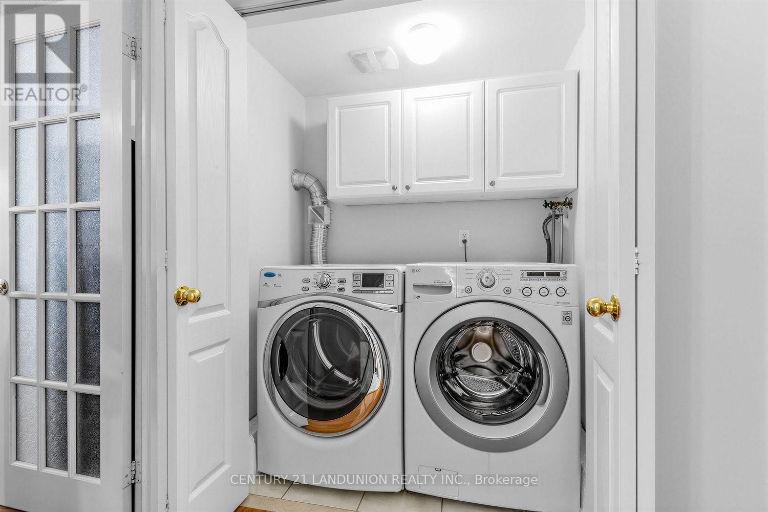 28 Herzberg Gardens, Toronto, Ontario  M3J 3P4 - Photo 15 - W13708990