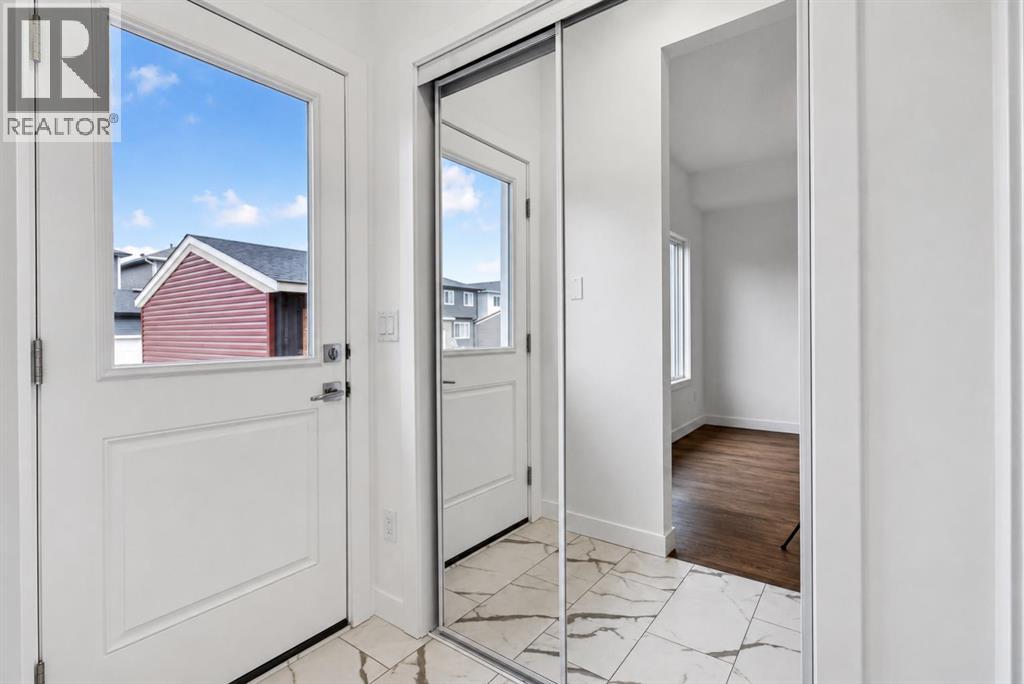 9739 Huxbury Drive Ne, Calgary, Alberta  T2A 8C2 - Photo 18 - A2339909