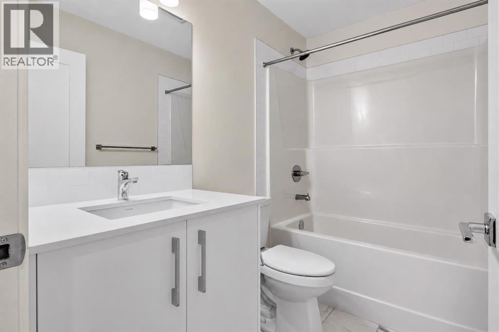 9739 Huxbury Drive Ne, Calgary, Alberta  T2A 8C2 - Photo 28 - A2339909