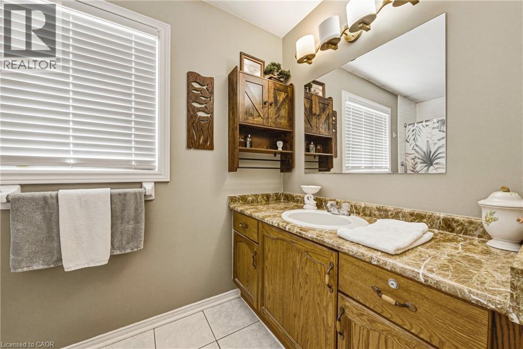 38 Fairgreen Close, Cambridge, Ontario  N1T 1T6 - Photo 19 - 40858028