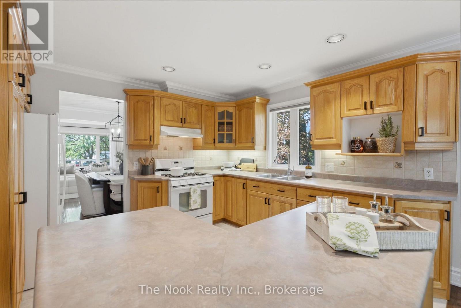 53 Eakins Court, Kawartha Lakes, Ontario  K9V 6J9 - Photo 12 - X13708994