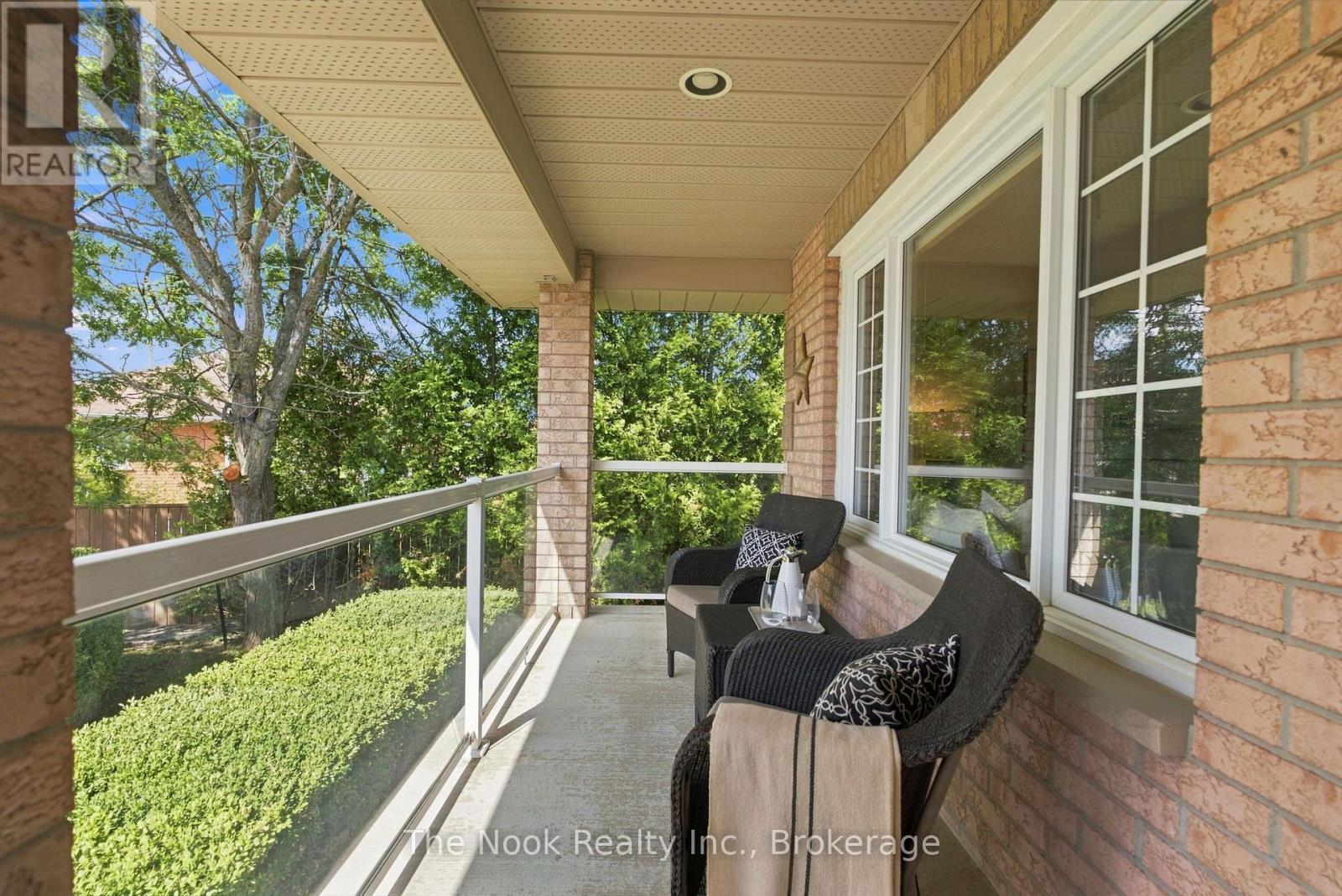 53 Eakins Court, Kawartha Lakes, Ontario  K9V 6J9 - Photo 2 - X13708994