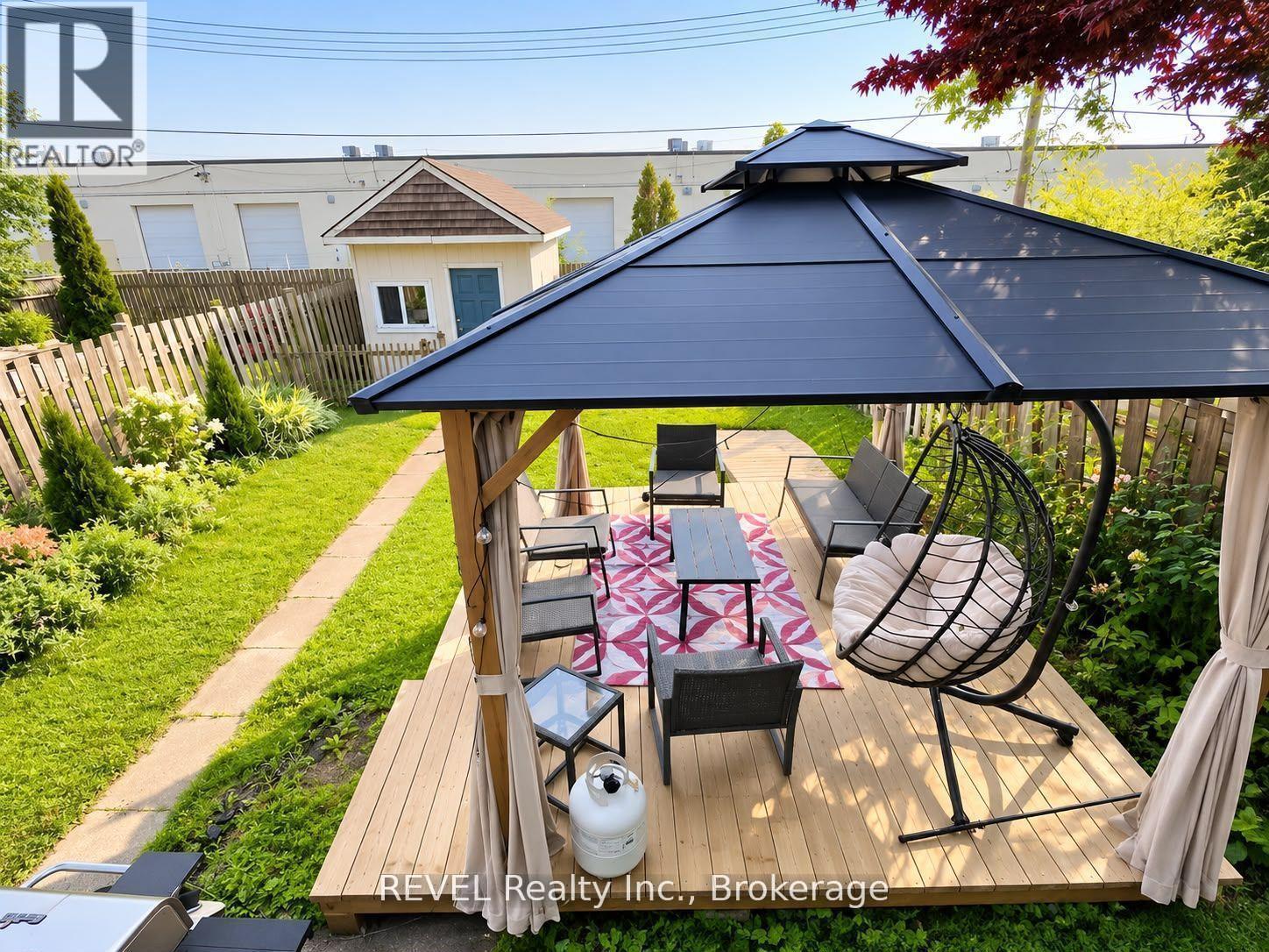 Upper - 52 Bula Drive, St. Catharines, Ontario  L2N 6R6 - Photo 10 - X13709020