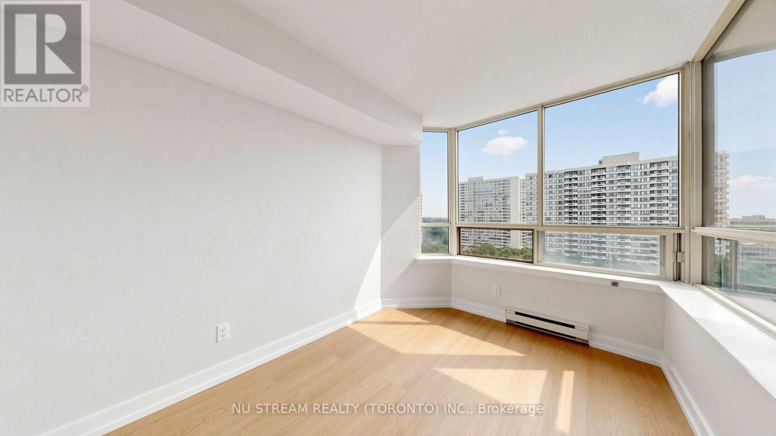 #1105 - 175 Bamburgh Circle, Toronto, Ontario  M1W 3X8 - Photo 28 - E13709000
