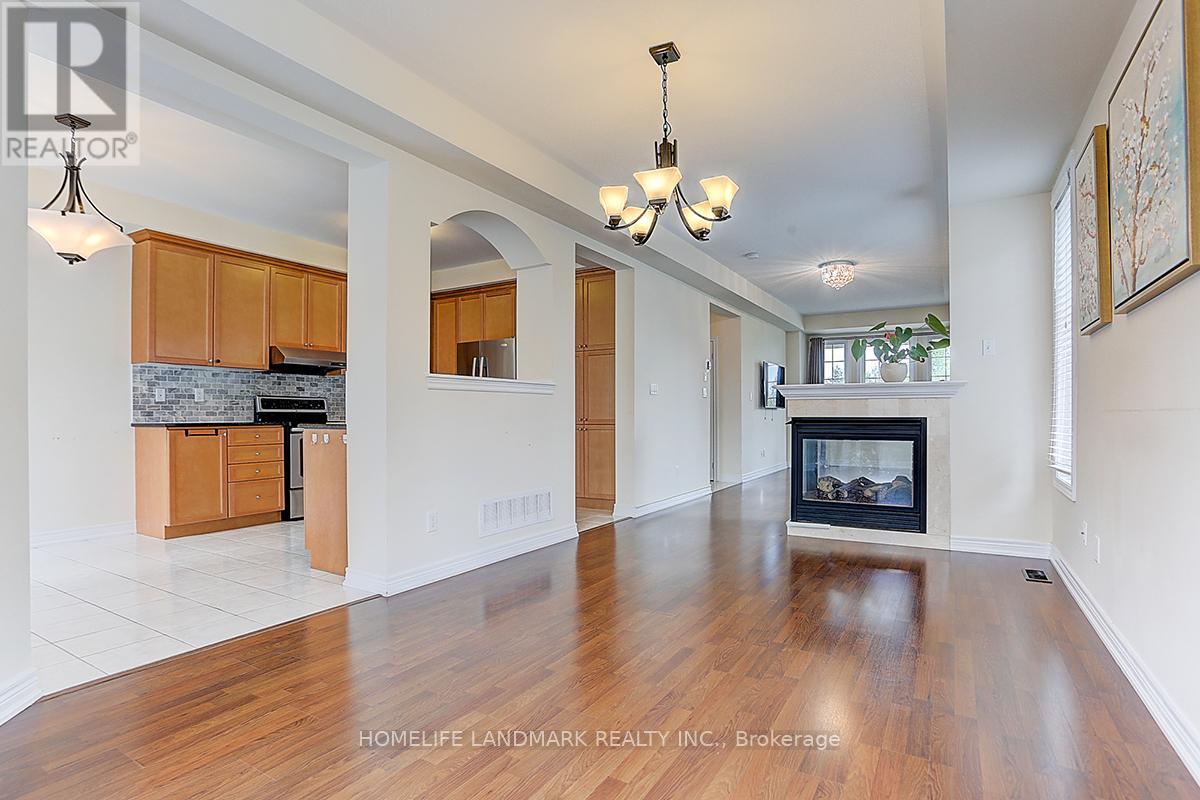 10 Paper Birch Drive, Markham, Ontario  L6B 0T4 - Photo 4 - N13709026