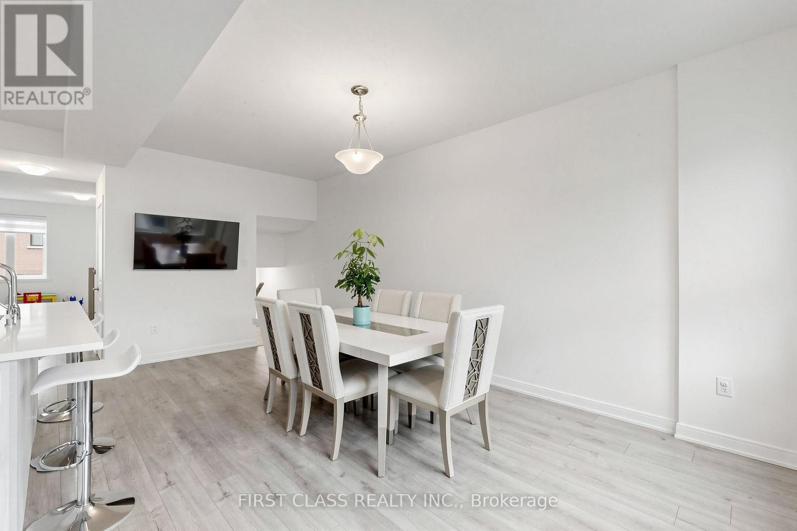 55 Red Maple Lane, Barrie, Ontario  L9J 0N8 - Photo 19 - S13709036