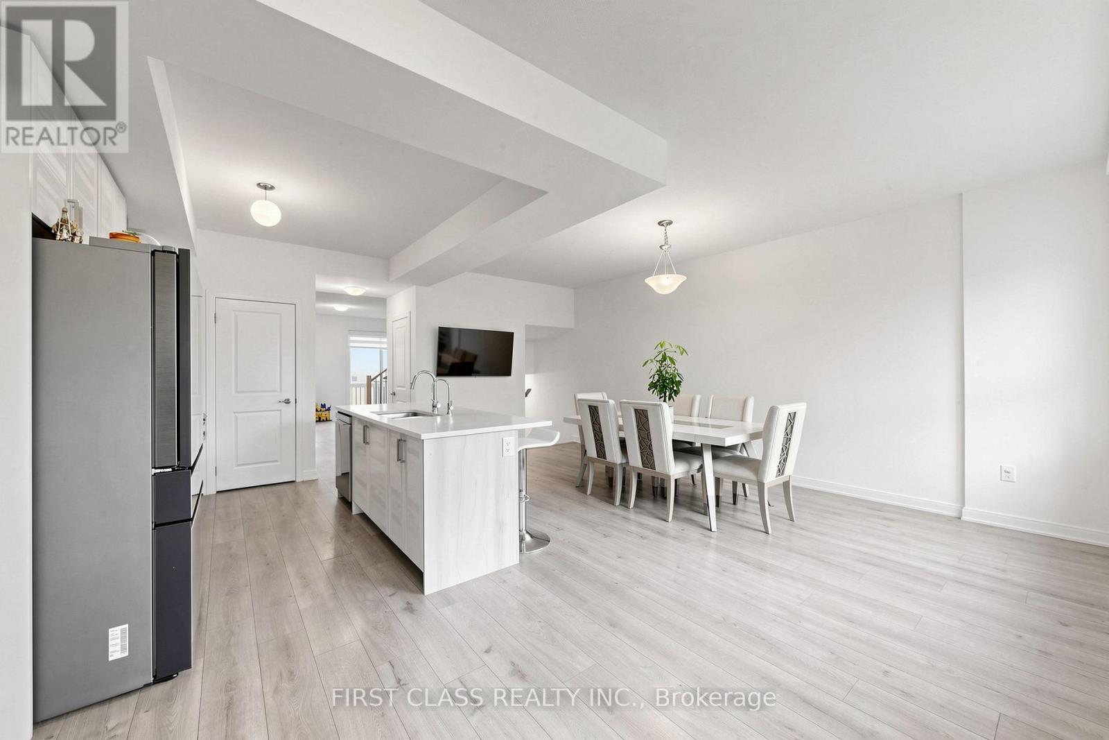 55 Red Maple Lane, Barrie, Ontario  L9J 0N8 - Photo 21 - S13709036