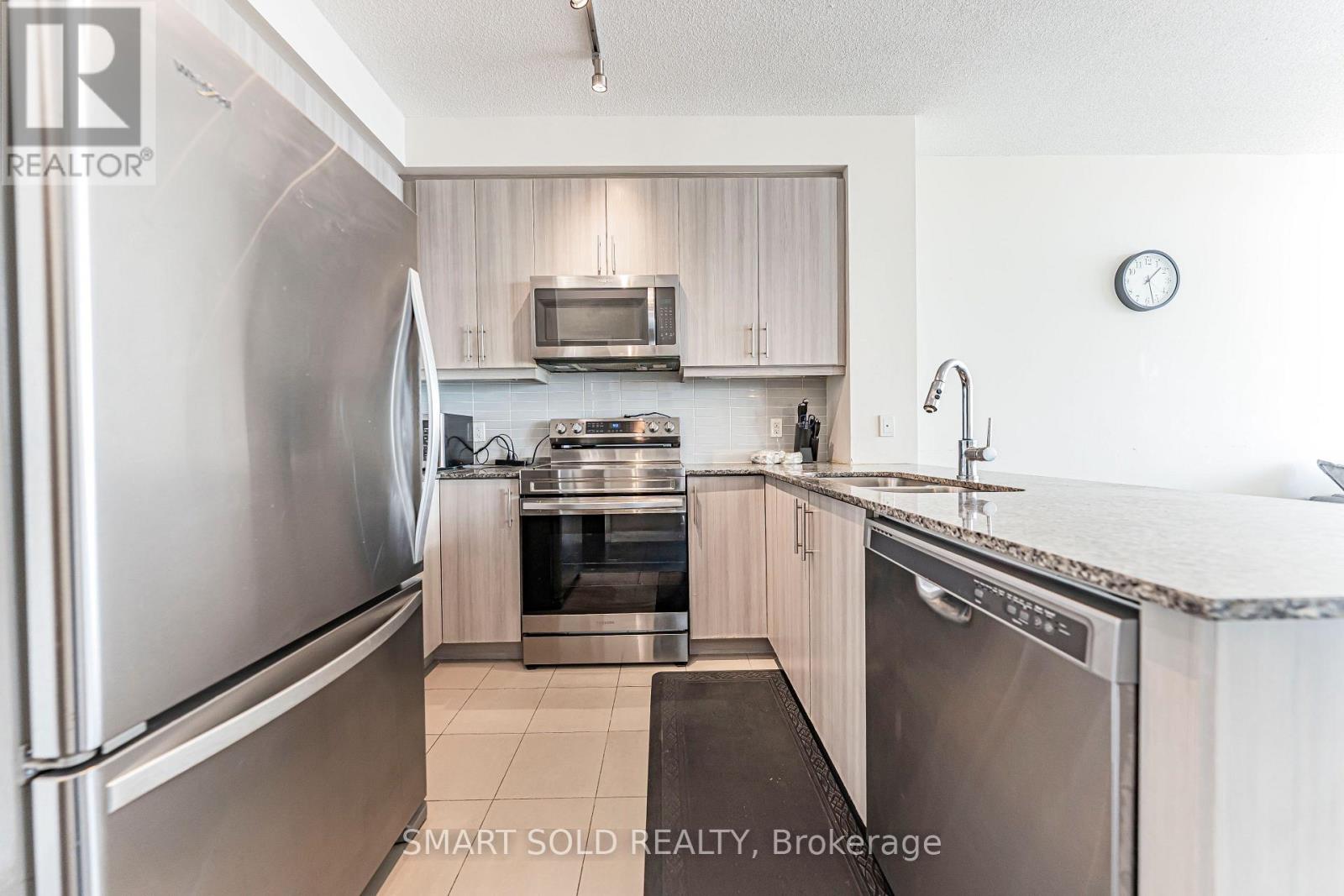 4206 - 3975 Grand Park Drive, Mississauga, Ontario  L5B 0K4 - Photo 9 - W13709002