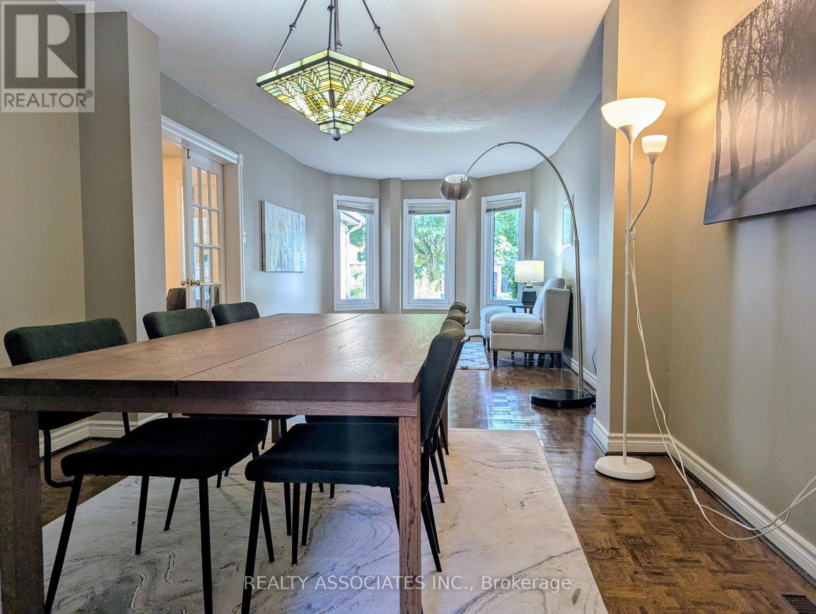3279 Charlebrook Court, Mississauga, Ontario  L5L 5B4 - Photo 24 - W13709004