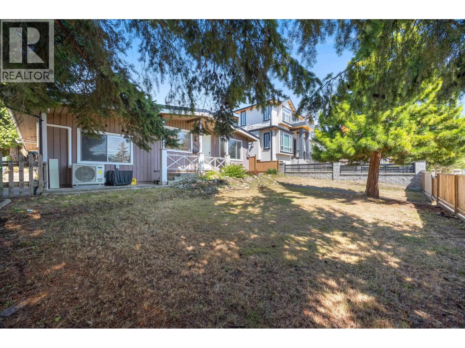 8085 10th Avenue, Burnaby, British Columbia  V3N 2S4 - Photo 16 - R3158409