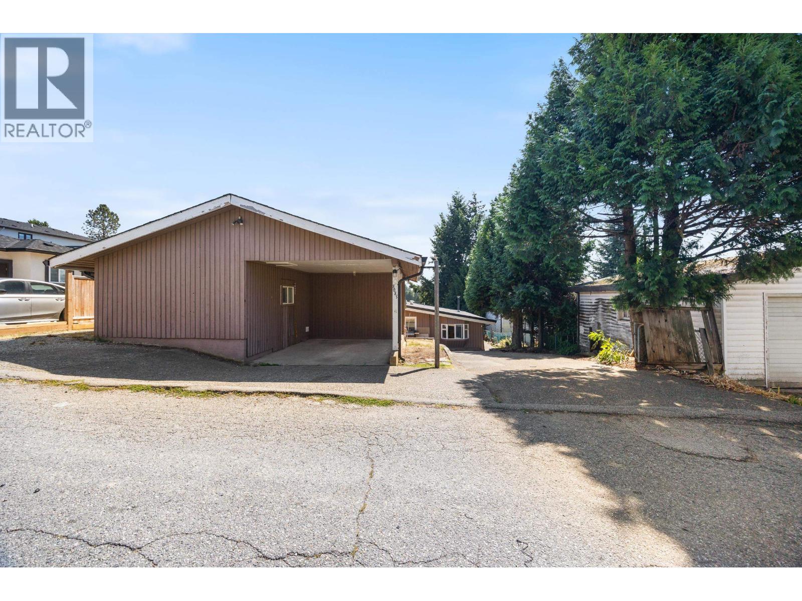 8085 10th Avenue, Burnaby, British Columbia  V3N 2S4 - Photo 18 - R3158409