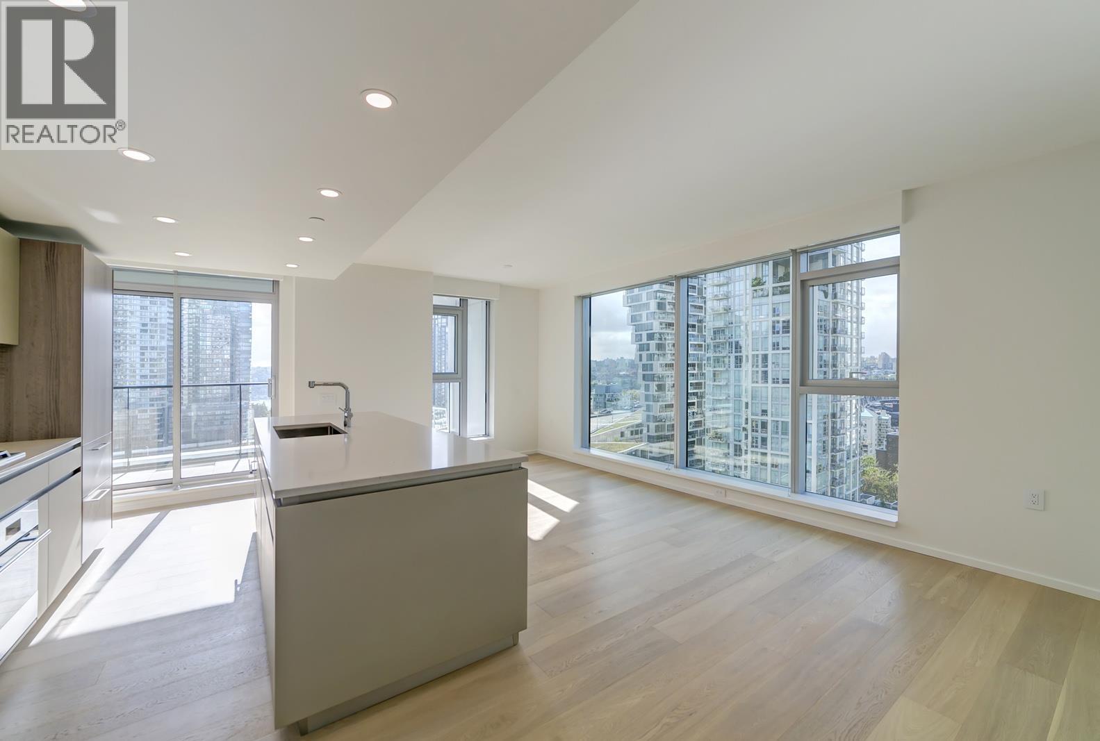 1202 889 Pacific Street, Vancouver, British Columbia  V6Z 1C3 - Photo 3 - R3158431