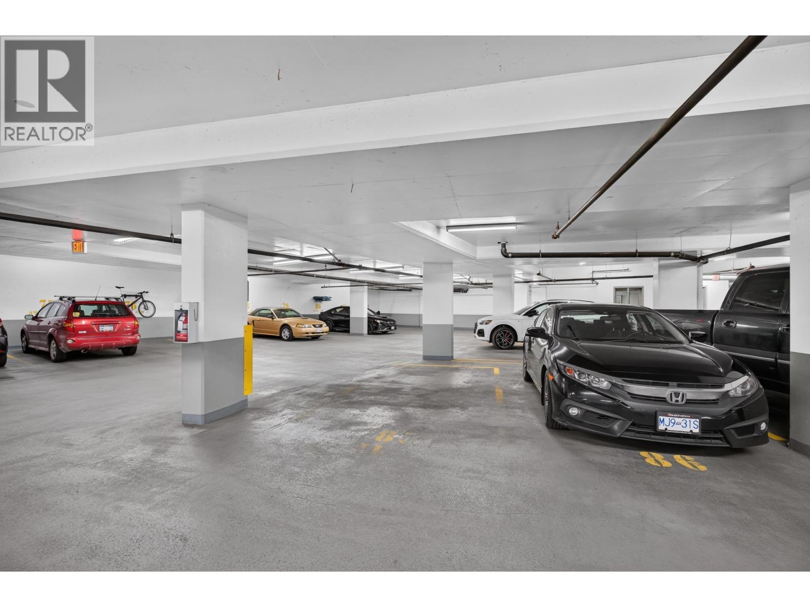 201 7 Rialto Court, New Westminster, British Columbia  V3M 7A8 - Photo 31 - R3158196