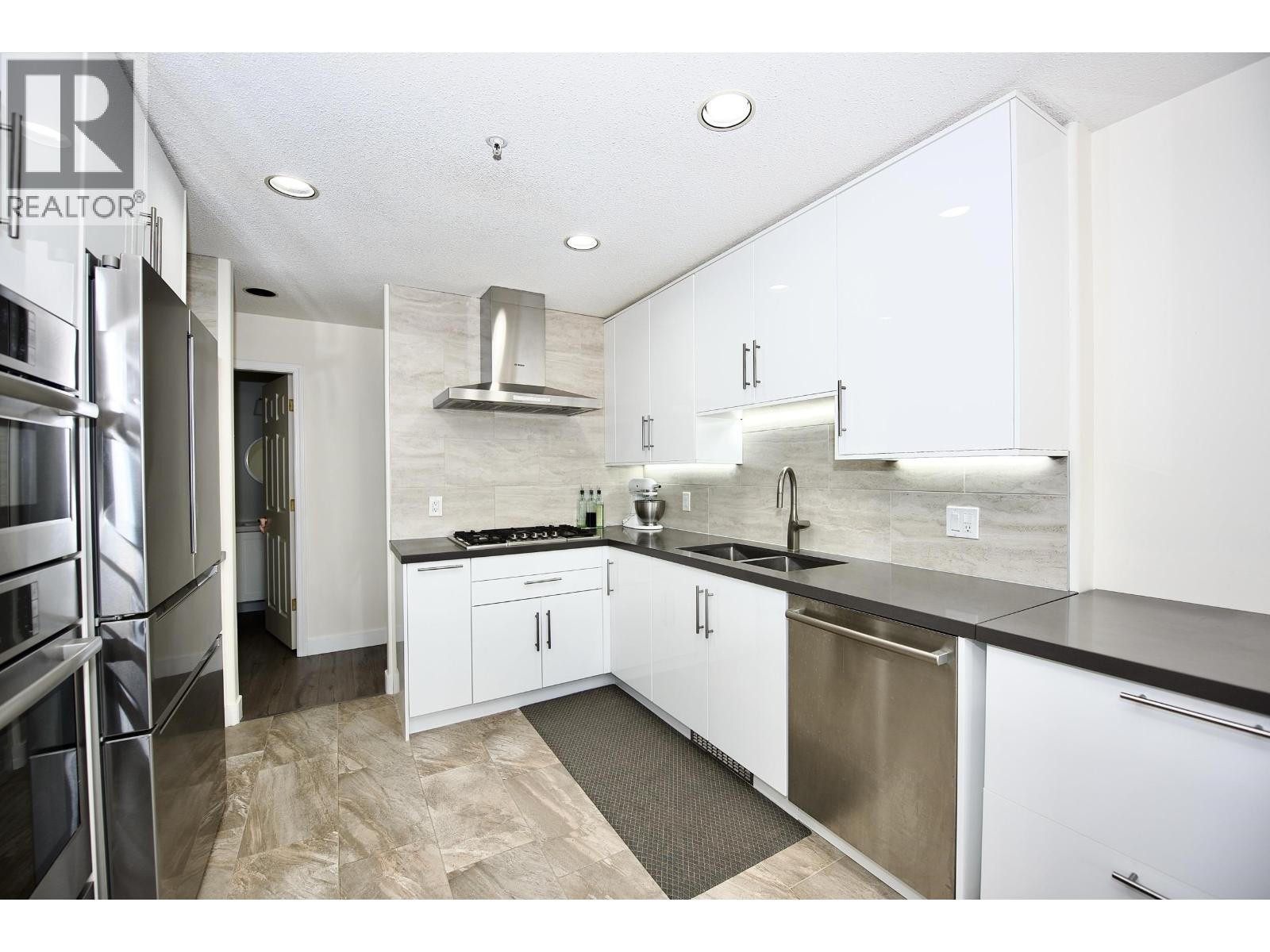 46 1370 Riverwood Gate, Port Coquitlam, British Columbia  V3B 7V7 - Photo 11 - R3158382