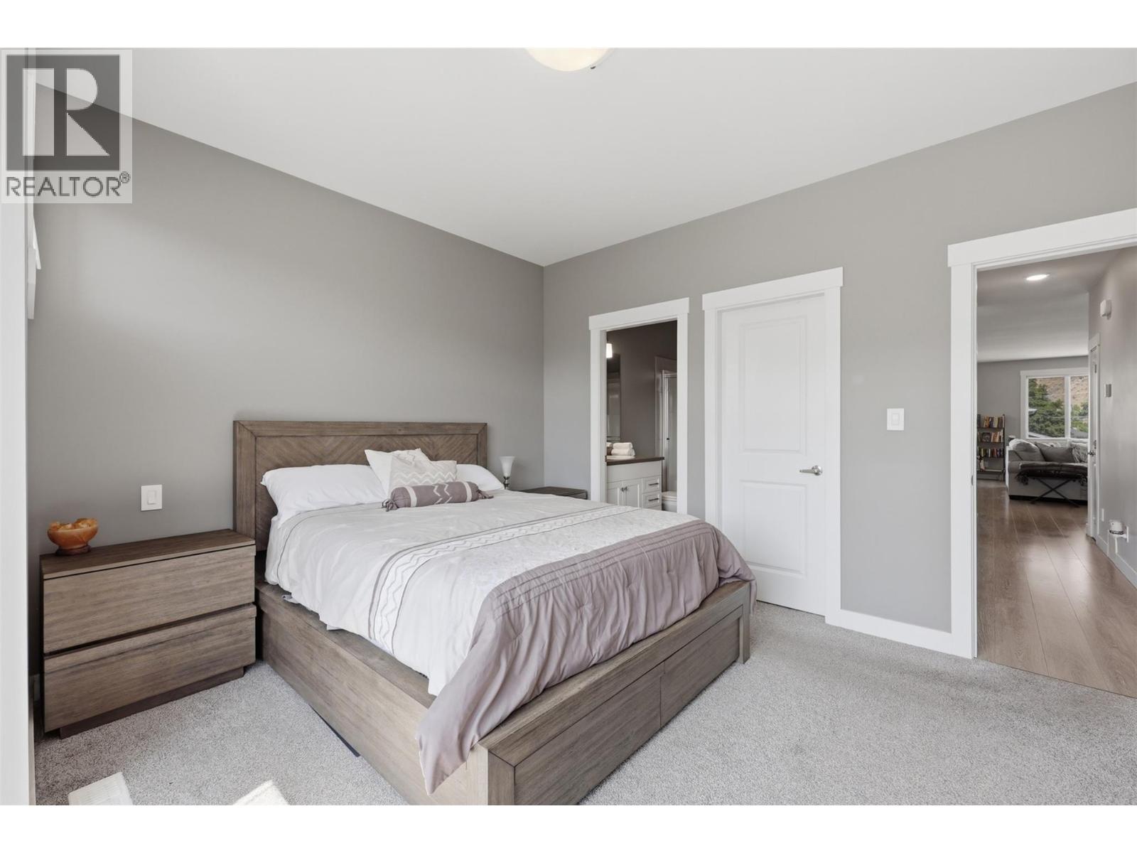 2352 Bossert Avenue, Kamloops, British Columbia  V2B 4V6 - Photo 14 - 10395196