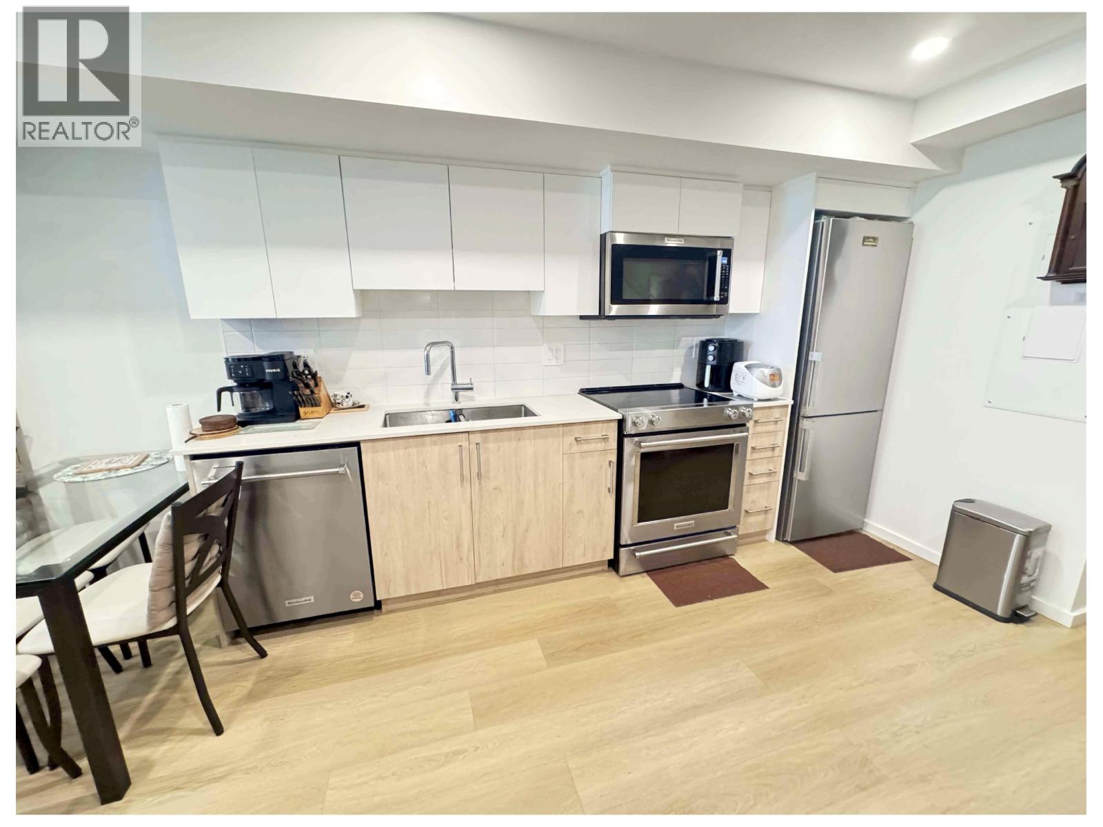 3619 Rae Avenue, Vancouver, British Columbia  V5R 2P6 - Photo 8 - R3156814