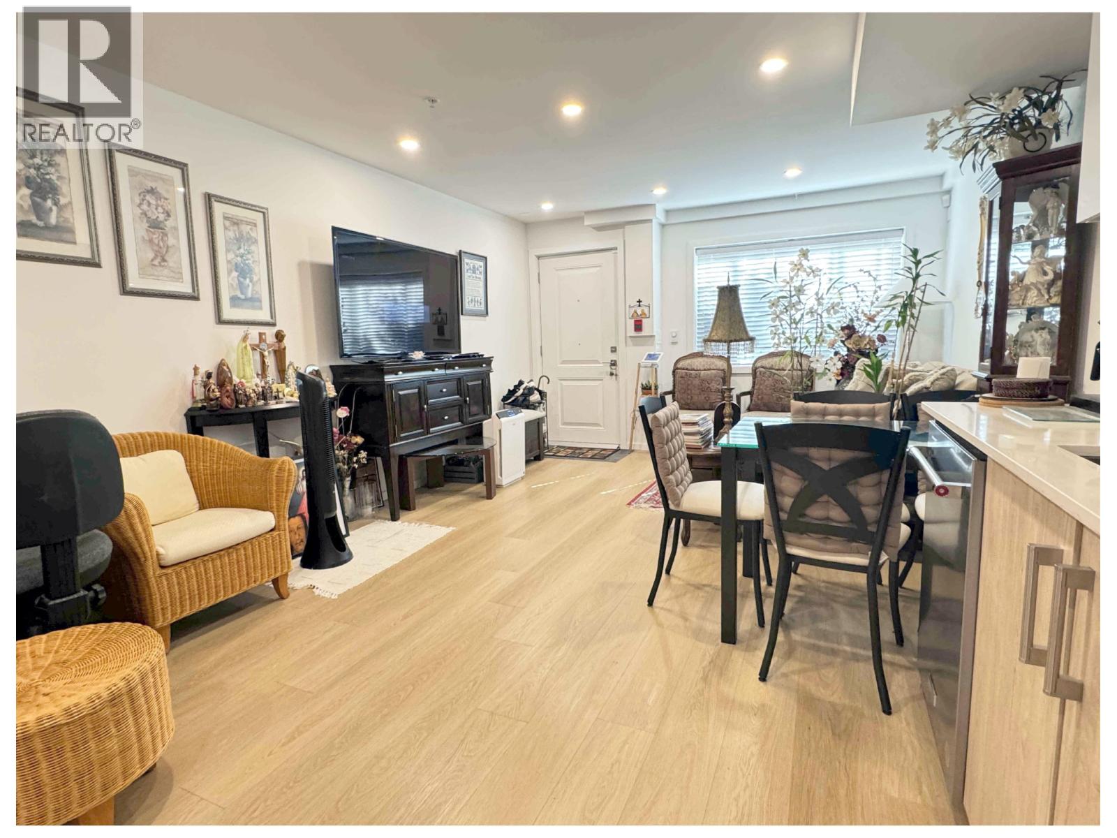 3619 Rae Avenue, Vancouver, British Columbia  V5R 2P6 - Photo 7 - R3156814