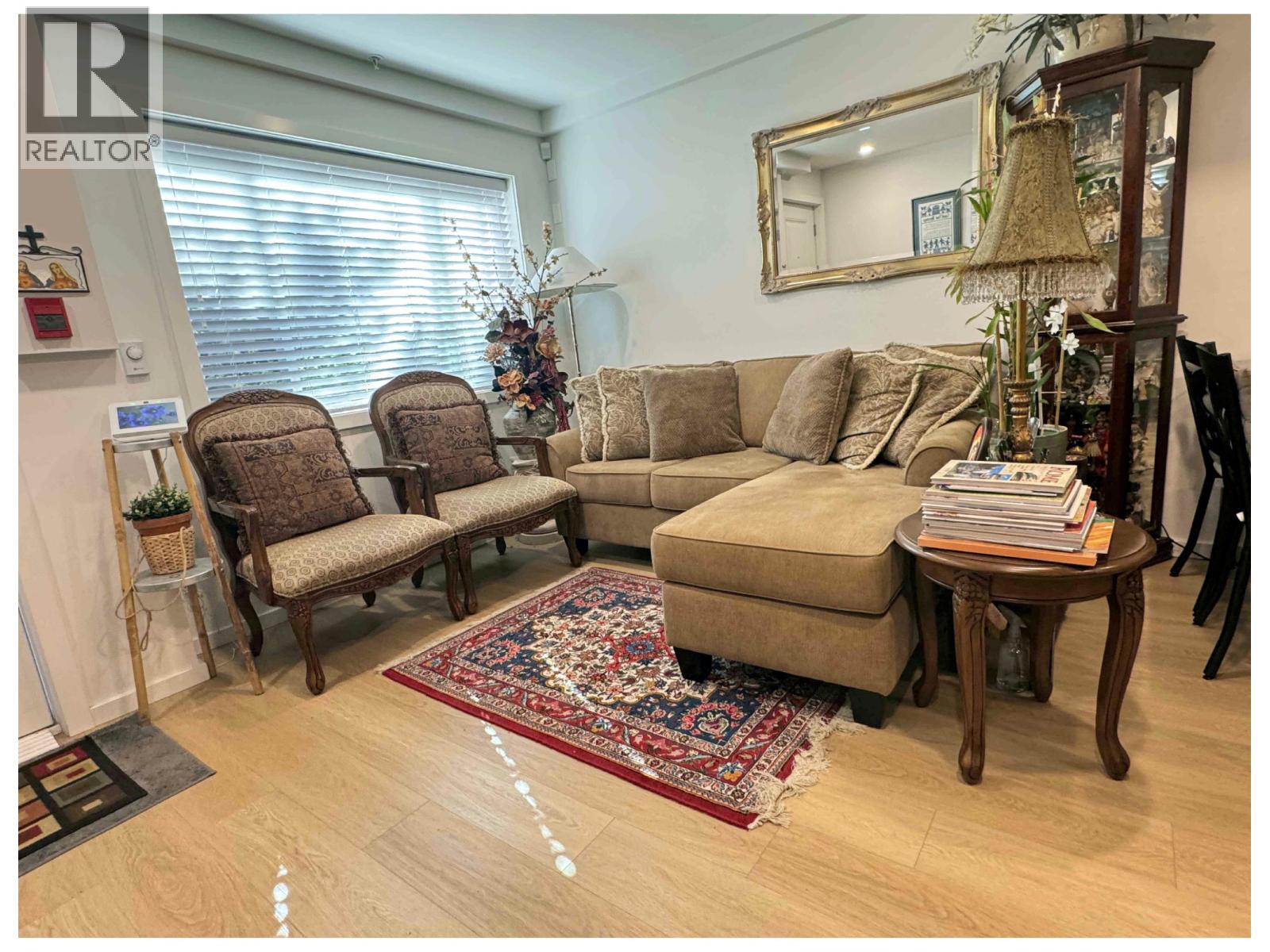 3619 Rae Avenue, Vancouver, British Columbia  V5R 2P6 - Photo 3 - R3156814