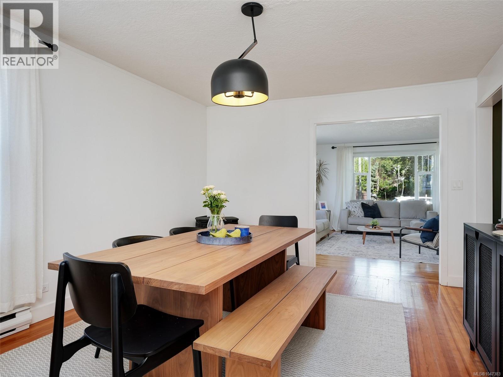 15 Pilot St, Victoria, British Columbia  V8V 2A5 - Photo 6 - 1047383