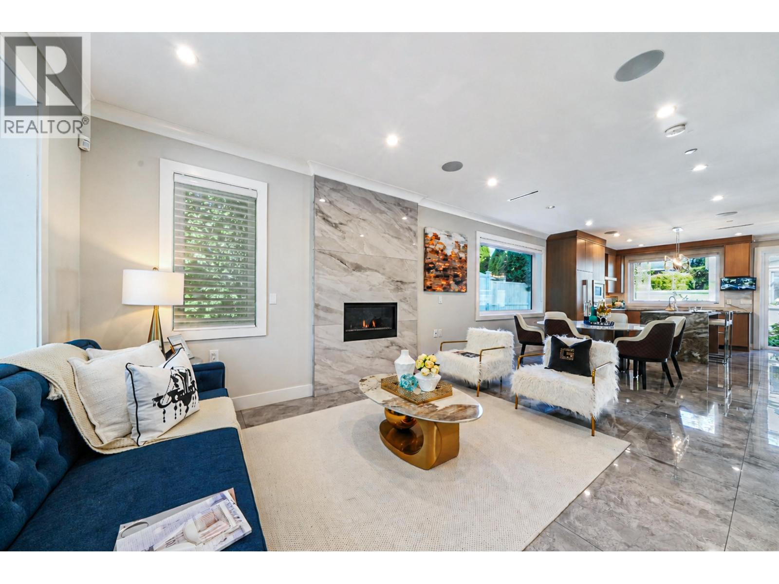 6576 Yew Street, Vancouver, British Columbia  V6P 5V9 - Photo 3 - R3156763