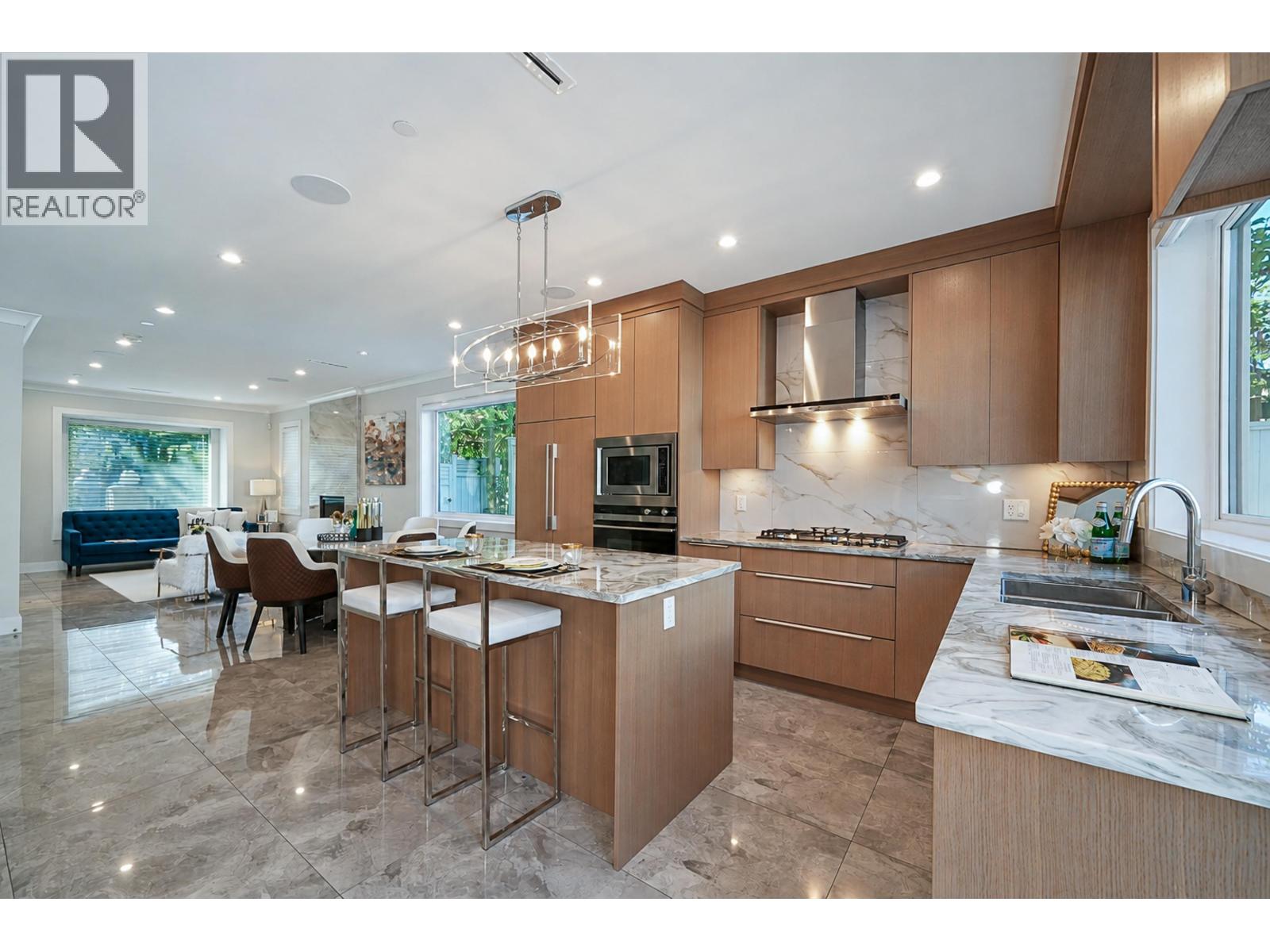 6576 Yew Street, Vancouver, British Columbia  V6P 5V9 - Photo 6 - R3156763