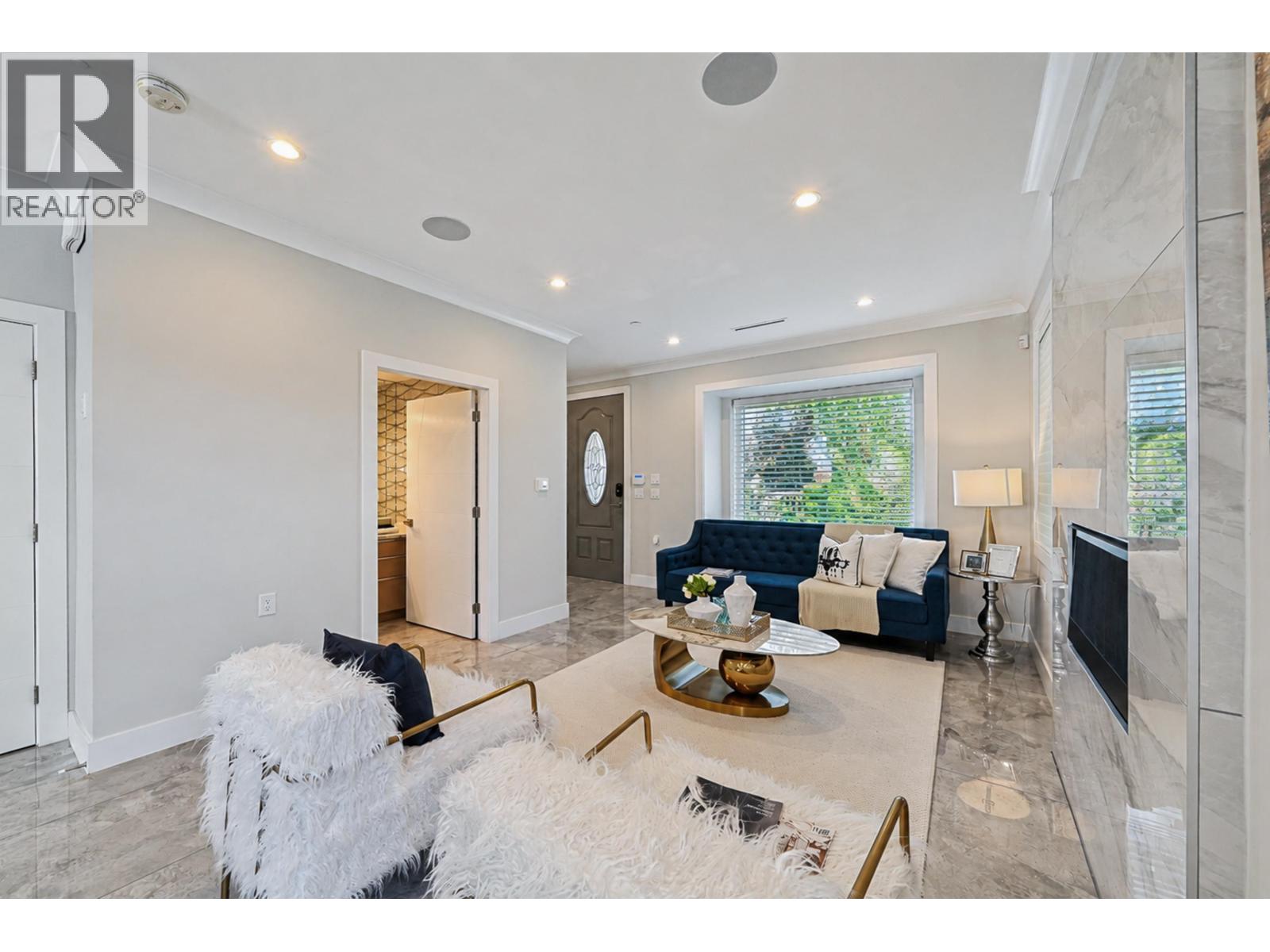 6576 Yew Street, Vancouver, British Columbia  V6P 5V9 - Photo 5 - R3156763