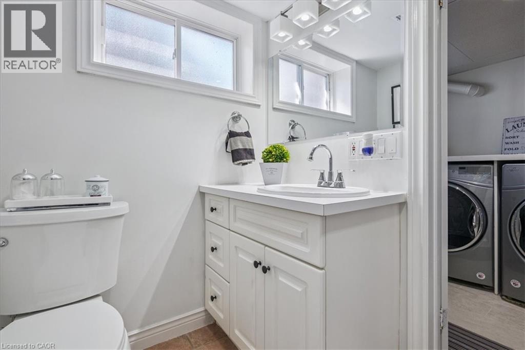 489 Rebecca Street, Oakville, Ontario  L6K 1K8 - Photo 39 - 40843543