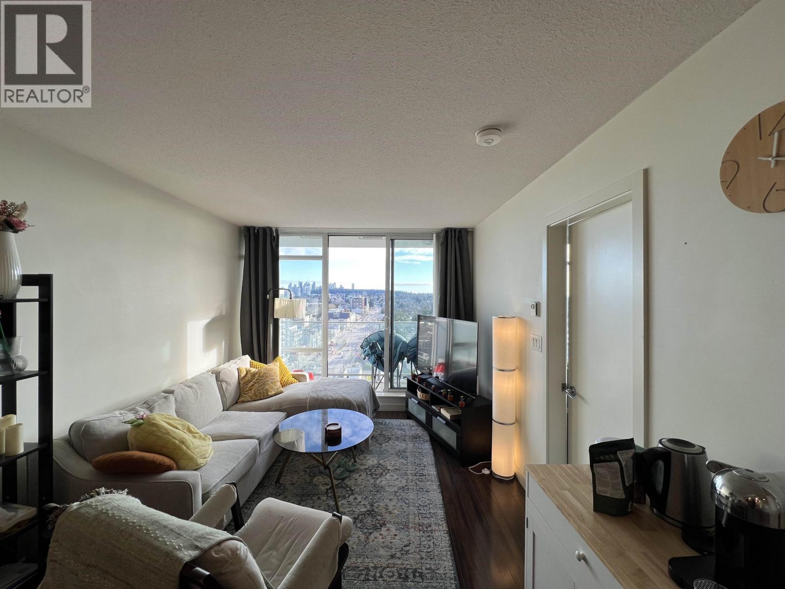 Listing Picture 9 of 15 : 1906 4815 ELDORADO MEWS, Vancouver / 溫哥華 - 魯藝地產 Yvonne Lu Group - MLS Medallion Club Member