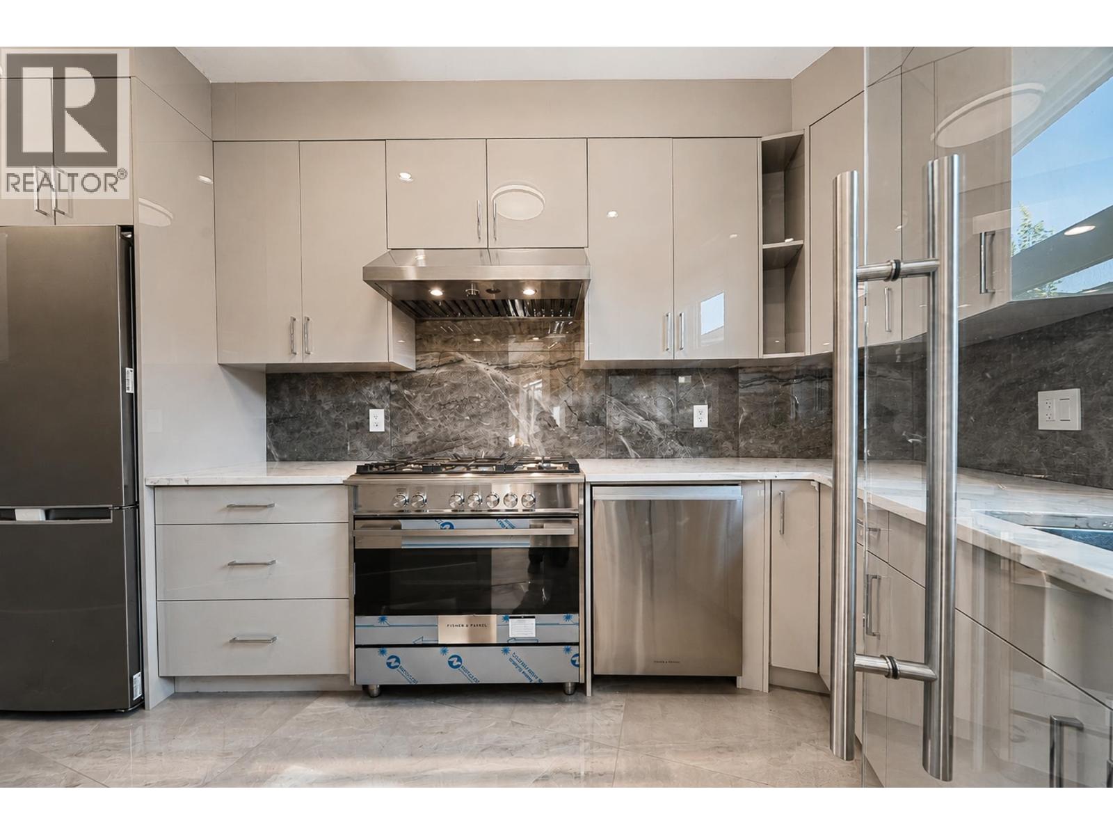 11891 Dunavon Place, Richmond, British Columbia V7E 3Y1 - Photo 16 - R3156187