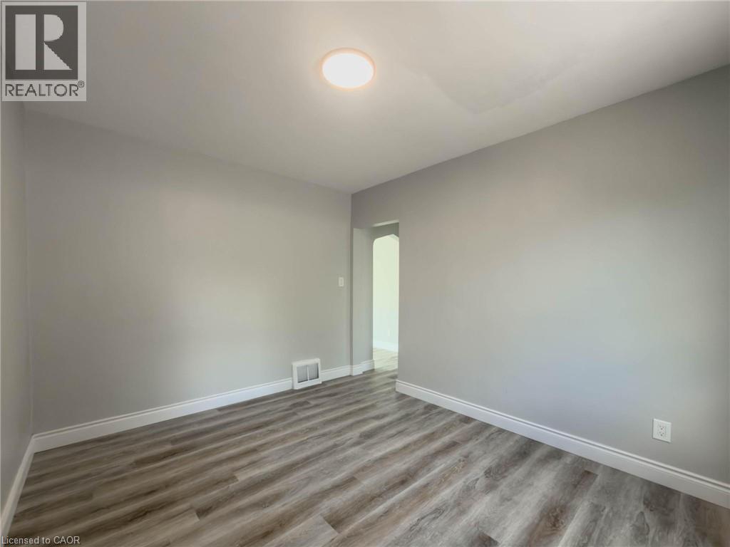 20 Patricia Place, Hamilton, Ontario  L8V 1N6 - Photo 12 - 40846671