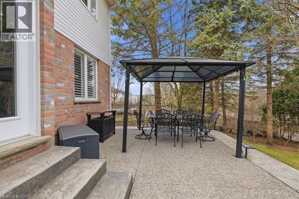 54 Woodcrest Court, Kitchener, Ontario  N2P 2K2 - Photo 39 - 40819862